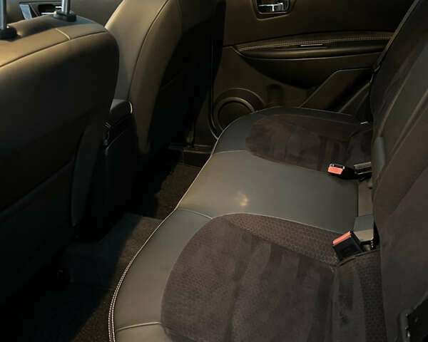 Серый Ниссан Кашкай, объемом двигателя 1.5 л и пробегом 172 тыс. км за 13300 $, фото 9 на Automoto.ua