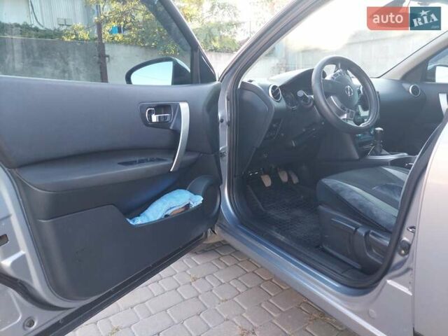 Серый Ниссан Кашкай, объемом двигателя 2 л и пробегом 237 тыс. км за 11800 $, фото 19 на Automoto.ua