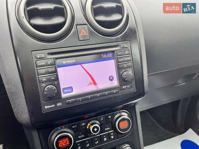 Сірий Ніссан Кашкай, об'ємом двигуна 1.5 л та пробігом 230 тис. км за 10777 $, фото 64 на Automoto.ua