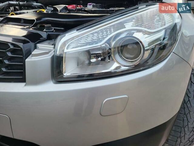 Серый Ниссан Кашкай, объемом двигателя 1.6 л и пробегом 227 тыс. км за 10850 $, фото 42 на Automoto.ua