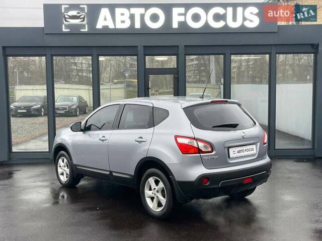 Серый Ниссан Кашкай, объемом двигателя 2 л и пробегом 171 тыс. км за 12290 $, фото 7 на Automoto.ua