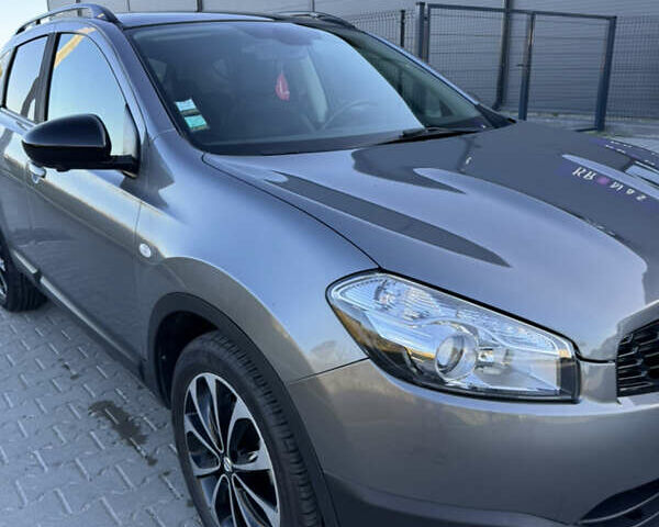 Серый Ниссан Кашкай, объемом двигателя 1.6 л и пробегом 224 тыс. км за 10900 $, фото 9 на Automoto.ua