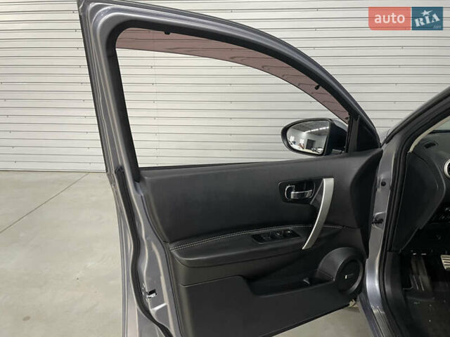 Серый Ниссан Кашкай, объемом двигателя 1.6 л и пробегом 202 тыс. км за 11950 $, фото 53 на Automoto.ua