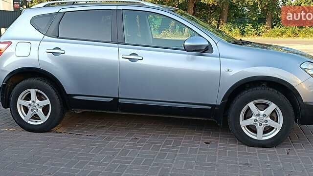 Сірий Ніссан Кашкай, об'ємом двигуна 1.6 л та пробігом 210 тис. км за 12000 $, фото 7 на Automoto.ua