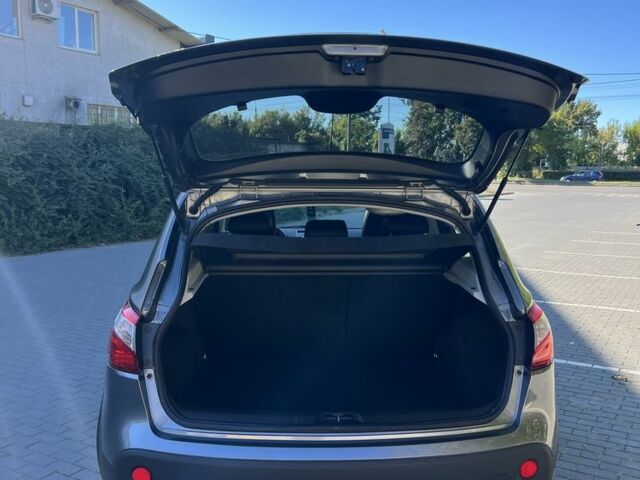 Серый Ниссан Кашкай, объемом двигателя 1.6 л и пробегом 105 тыс. км за 11555 $, фото 19 на Automoto.ua