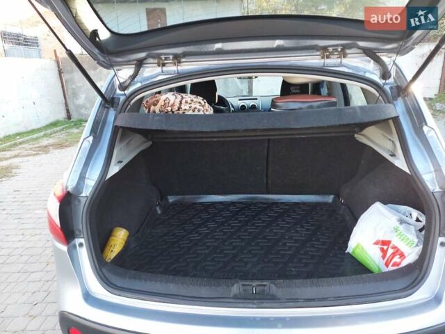 Серый Ниссан Кашкай, объемом двигателя 2 л и пробегом 237 тыс. км за 11800 $, фото 34 на Automoto.ua