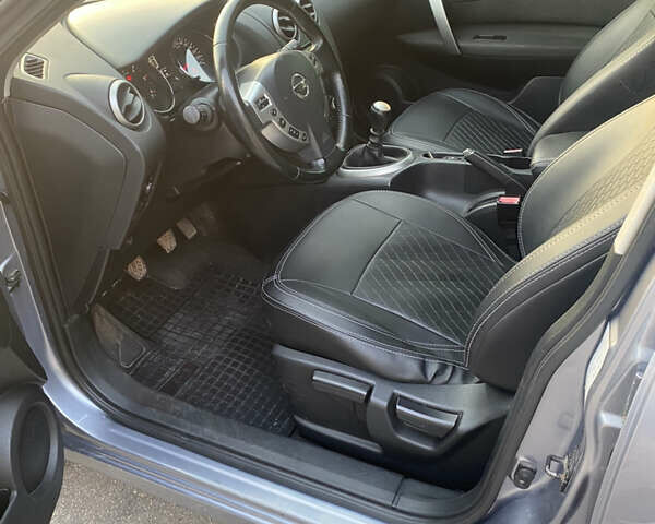 Серый Ниссан Кашкай, объемом двигателя 1.5 л и пробегом 225 тыс. км за 12900 $, фото 13 на Automoto.ua