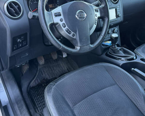 Серый Ниссан Кашкай, объемом двигателя 1.6 л и пробегом 224 тыс. км за 10900 $, фото 13 на Automoto.ua