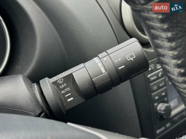 Серый Ниссан Кашкай, объемом двигателя 1.6 л и пробегом 254 тыс. км за 12600 $, фото 41 на Automoto.ua