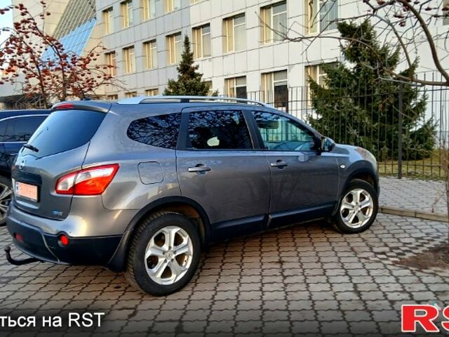 Сірий Ніссан Кашкай, об'ємом двигуна 1.6 л та пробігом 237 тис. км за 12800 $, фото 6 на Automoto.ua