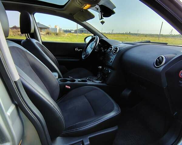 Сірий Ніссан Кашкай, об'ємом двигуна 1.6 л та пробігом 182 тис. км за 11950 $, фото 18 на Automoto.ua