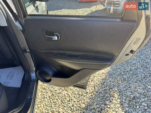 Сірий Ніссан Кашкай, об'ємом двигуна 1.6 л та пробігом 257 тис. км за 11700 $, фото 30 на Automoto.ua
