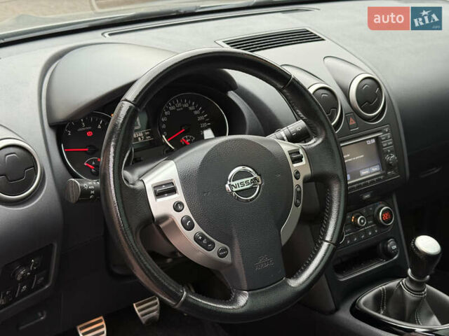 Сірий Ніссан Кашкай, об'ємом двигуна 1.6 л та пробігом 218 тис. км за 11999 $, фото 65 на Automoto.ua