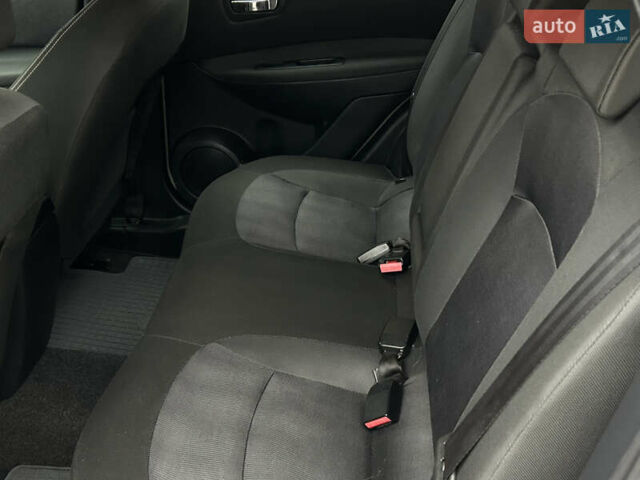 Серый Ниссан Кашкай, объемом двигателя 1.6 л и пробегом 229 тыс. км за 11599 $, фото 12 на Automoto.ua