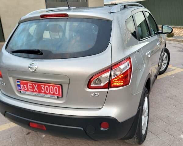 Серый Ниссан Кашкай, объемом двигателя 1.6 л и пробегом 227 тыс. км за 10850 $, фото 11 на Automoto.ua