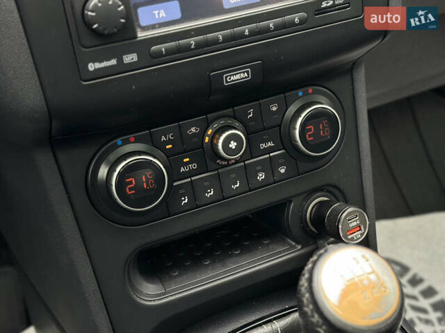 Серый Ниссан Кашкай, объемом двигателя 1.6 л и пробегом 254 тыс. км за 12600 $, фото 46 на Automoto.ua