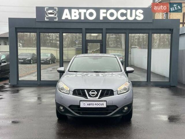 Серый Ниссан Кашкай, объемом двигателя 2 л и пробегом 171 тыс. км за 12290 $, фото 2 на Automoto.ua