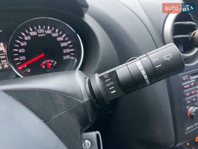 Серый Ниссан Кашкай, объемом двигателя 2 л и пробегом 171 тыс. км за 12290 $, фото 20 на Automoto.ua
