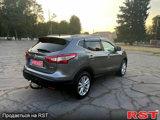 Серый Ниссан Кашкай, объемом двигателя 1.5 л и пробегом 185 тыс. км за 14500 $, фото 3 на Automoto.ua