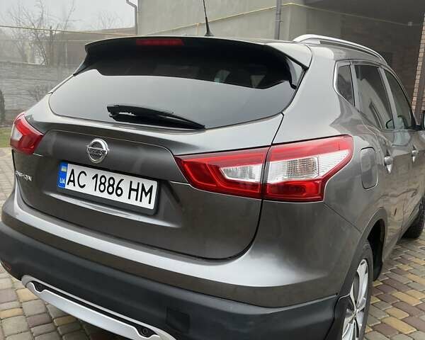 Серый Ниссан Кашкай, объемом двигателя 1.6 л и пробегом 198 тыс. км за 14600 $, фото 3 на Automoto.ua