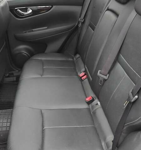 Сірий Ніссан Кашкай, об'ємом двигуна 1.6 л та пробігом 163 тис. км за 14900 $, фото 6 на Automoto.ua