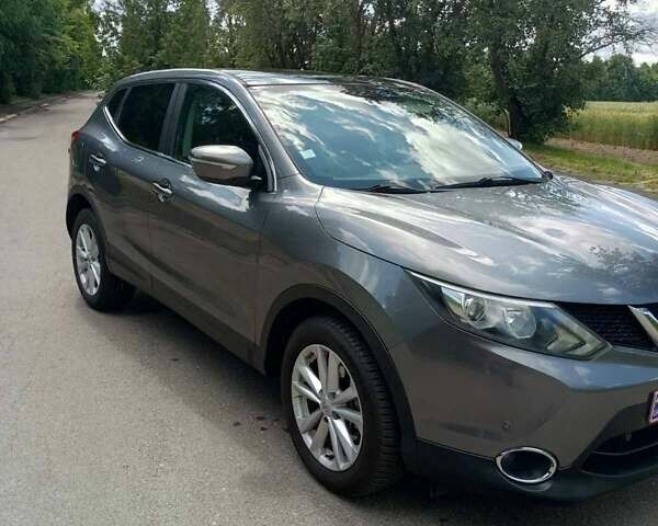 Серый Ниссан Кашкай, объемом двигателя 1.5 л и пробегом 216 тыс. км за 14650 $, фото 7 на Automoto.ua