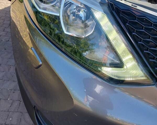 Серый Ниссан Кашкай, объемом двигателя 1.2 л и пробегом 93 тыс. км за 13400 $, фото 23 на Automoto.ua