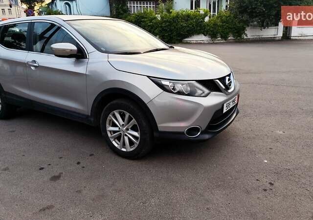 Сірий Ніссан Кашкай, об'ємом двигуна 1.2 л та пробігом 81 тис. км за 13500 $, фото 3 на Automoto.ua