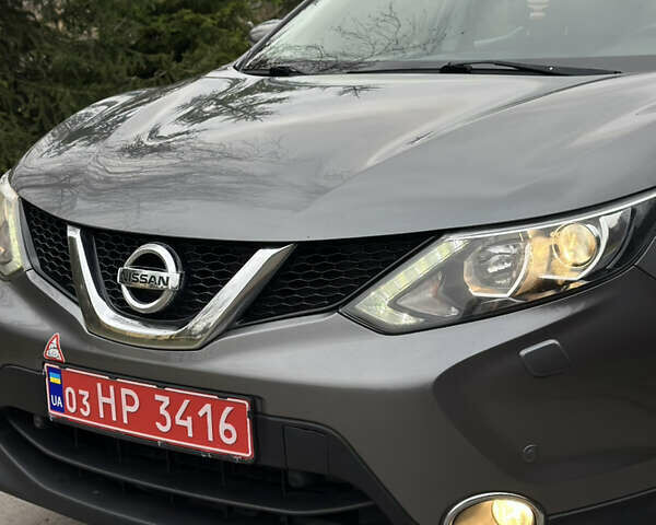 Сірий Ніссан Кашкай, об'ємом двигуна 1.5 л та пробігом 175 тис. км за 14600 $, фото 4 на Automoto.ua
