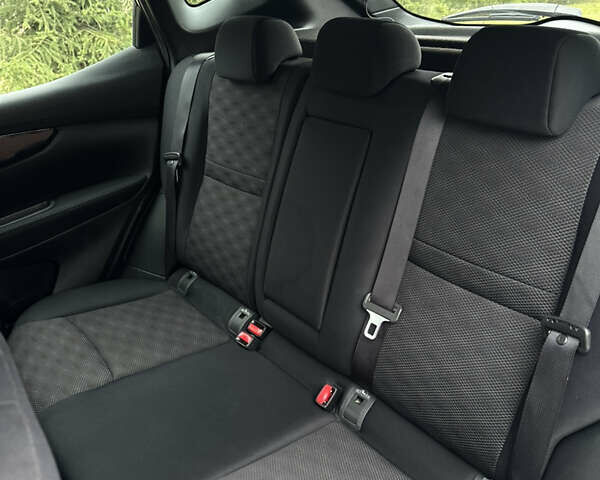 Сірий Ніссан Кашкай, об'ємом двигуна 1.5 л та пробігом 175 тис. км за 14600 $, фото 41 на Automoto.ua