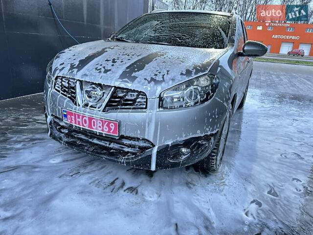 Сірий Ніссан Кашкай, об'ємом двигуна 1.6 л та пробігом 220 тис. км за 11600 $, фото 1 на Automoto.ua