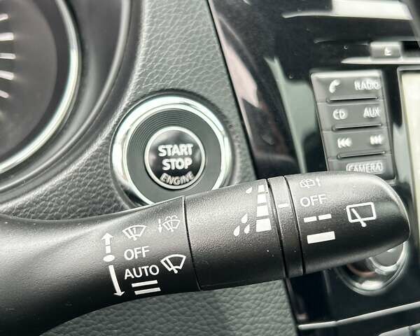 Серый Ниссан Кашкай, объемом двигателя 1.5 л и пробегом 228 тыс. км за 14100 $, фото 30 на Automoto.ua