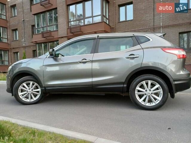 Серый Ниссан Кашкай, объемом двигателя 2 л и пробегом 155 тыс. км за 15400 $, фото 2 на Automoto.ua