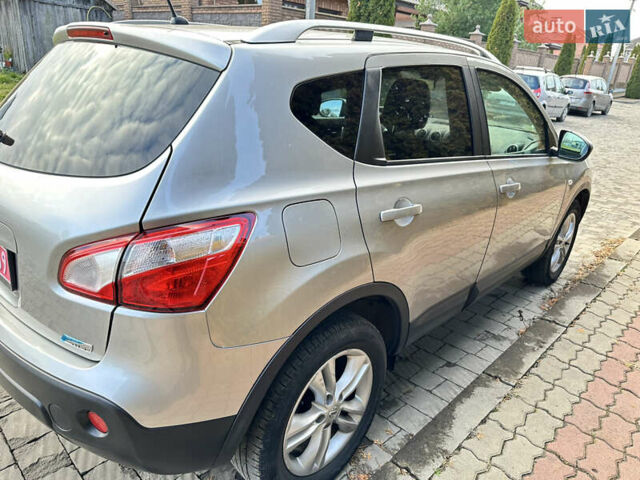 Сірий Ніссан Кашкай, об'ємом двигуна 1.6 л та пробігом 220 тис. км за 11600 $, фото 10 на Automoto.ua