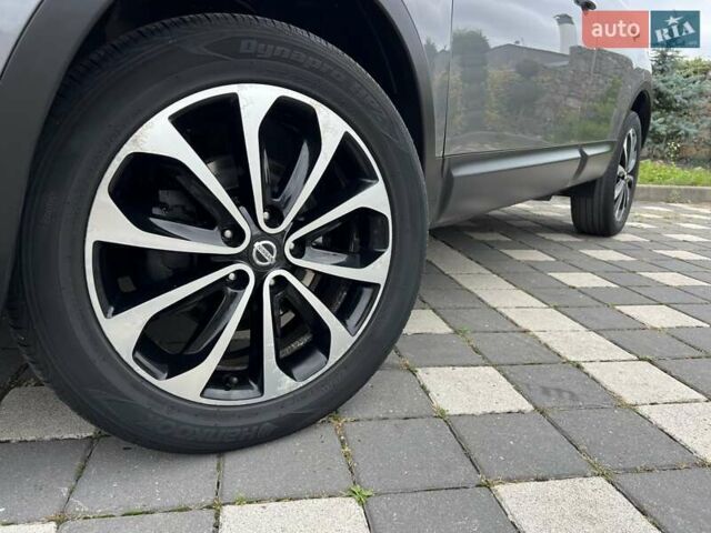 Серый Ниссан Кашкай, объемом двигателя 1.6 л и пробегом 188 тыс. км за 12750 $, фото 11 на Automoto.ua