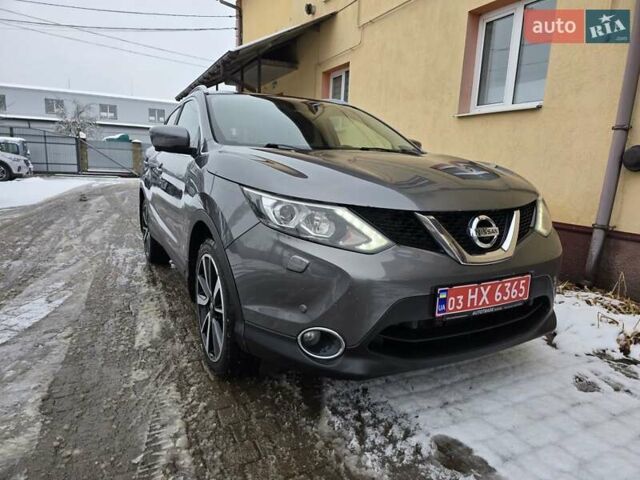 Серый Ниссан Кашкай, объемом двигателя 1.6 л и пробегом 189 тыс. км за 15350 $, фото 3 на Automoto.ua
