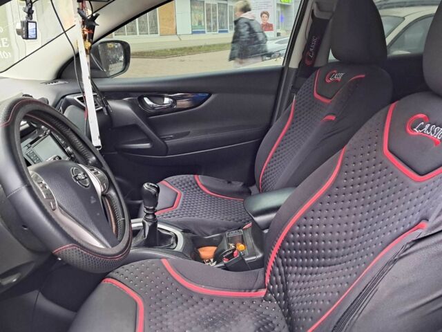 Сірий Ніссан Кашкай, об'ємом двигуна 1.2 л та пробігом 123 тис. км за 12500 $, фото 7 на Automoto.ua