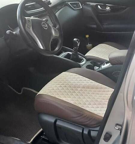 Серый Ниссан Кашкай, объемом двигателя 1.5 л и пробегом 260 тыс. км за 13750 $, фото 15 на Automoto.ua