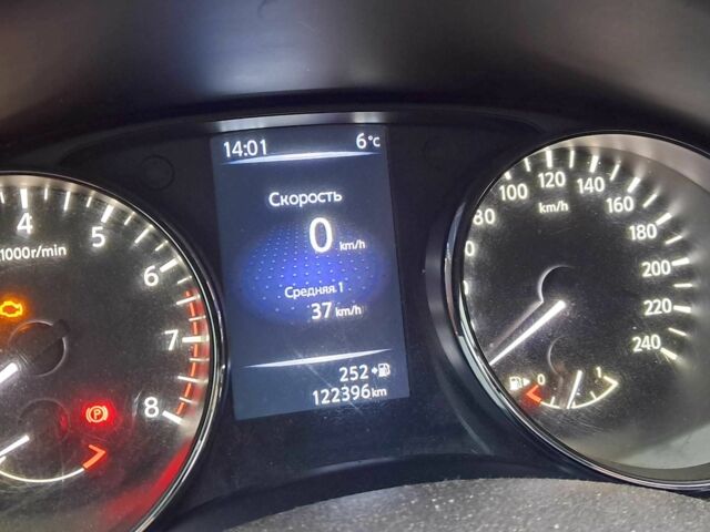 Сірий Ніссан Кашкай, об'ємом двигуна 1.2 л та пробігом 123 тис. км за 12500 $, фото 6 на Automoto.ua