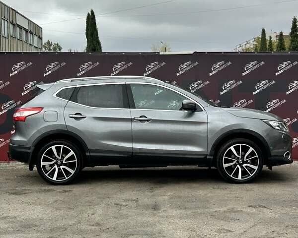 Серый Ниссан Кашкай, объемом двигателя 1.5 л и пробегом 228 тыс. км за 14100 $, фото 3 на Automoto.ua