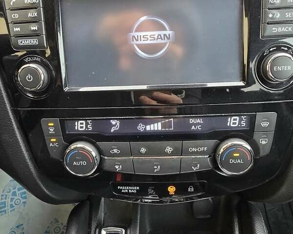 Серый Ниссан Кашкай, объемом двигателя 1.6 л и пробегом 189 тыс. км за 15350 $, фото 42 на Automoto.ua