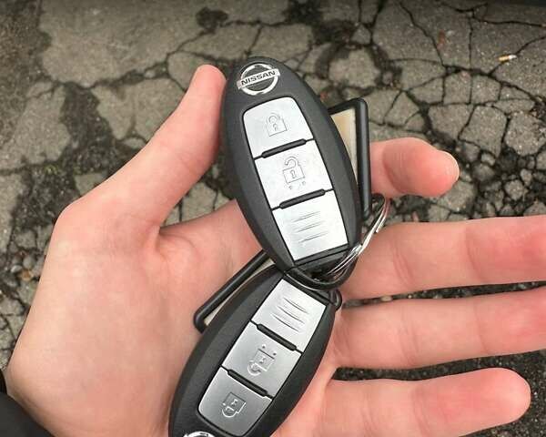 Серый Ниссан Кашкай, объемом двигателя 1.6 л и пробегом 152 тыс. км за 15600 $, фото 22 на Automoto.ua
