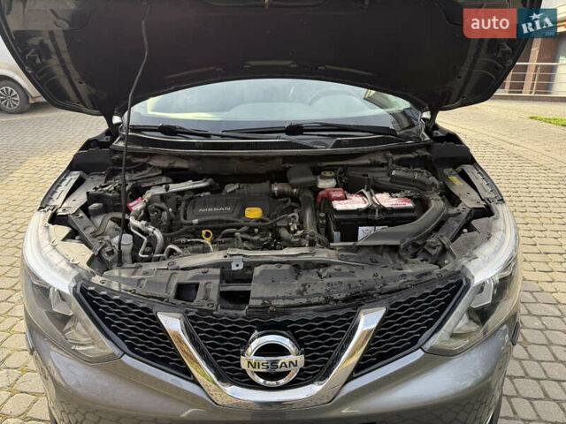 Сірий Ніссан Кашкай, об'ємом двигуна 1.6 л та пробігом 86 тис. км за 16800 $, фото 16 на Automoto.ua