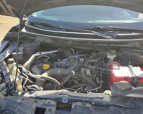 Серый Ниссан Кашкай, объемом двигателя 1.2 л и пробегом 93 тыс. км за 13400 $, фото 6 на Automoto.ua