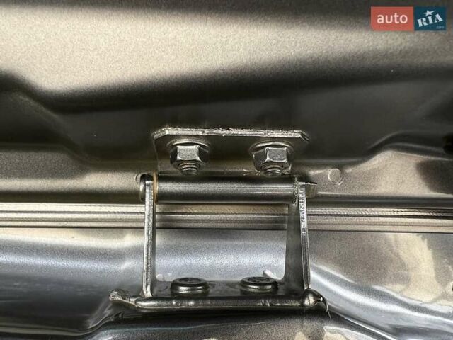 Серый Ниссан Кашкай, объемом двигателя 1.6 л и пробегом 188 тыс. км за 12750 $, фото 155 на Automoto.ua