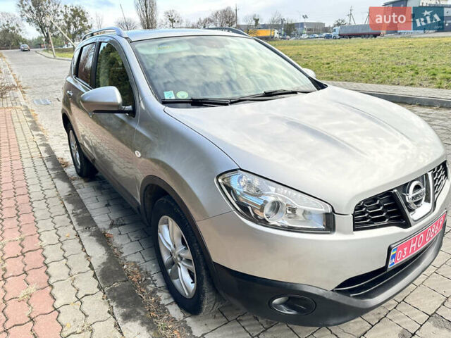 Сірий Ніссан Кашкай, об'ємом двигуна 1.6 л та пробігом 220 тис. км за 11600 $, фото 3 на Automoto.ua