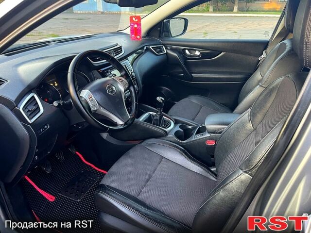 Серый Ниссан Кашкай, объемом двигателя 1.5 л и пробегом 185 тыс. км за 14500 $, фото 6 на Automoto.ua