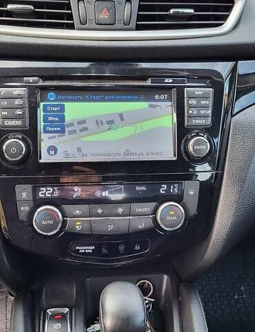 Сірий Ніссан Кашкай, об'ємом двигуна 1.6 л та пробігом 200 тис. км за 12250 $, фото 6 на Automoto.ua