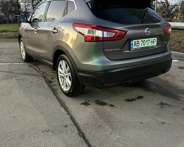 Сірий Ніссан Кашкай, об'ємом двигуна 1.5 л та пробігом 200 тис. км за 14000 $, фото 9 на Automoto.ua