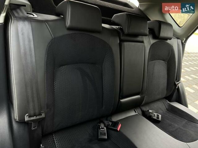 Серый Ниссан Кашкай, объемом двигателя 1.6 л и пробегом 188 тыс. км за 12750 $, фото 91 на Automoto.ua